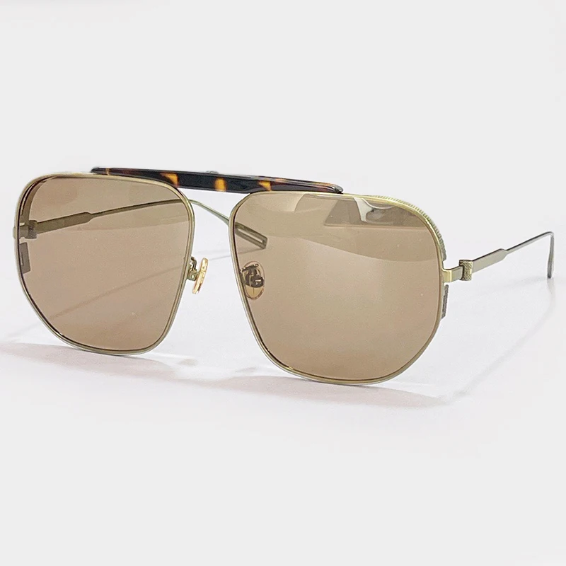 

Retro Square Sunglasses Women Brand Designer Summer Styles Fashion Mirror Shades Men UV400
