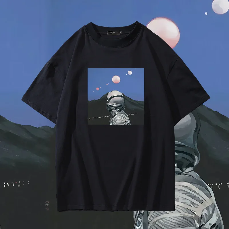 

Astronaut Hip Hop Oversize T Shirt Couple Streetwear American Hand Painted Tshirt Short Sleeve Cotton Loose T-Shirt 2021 Summer