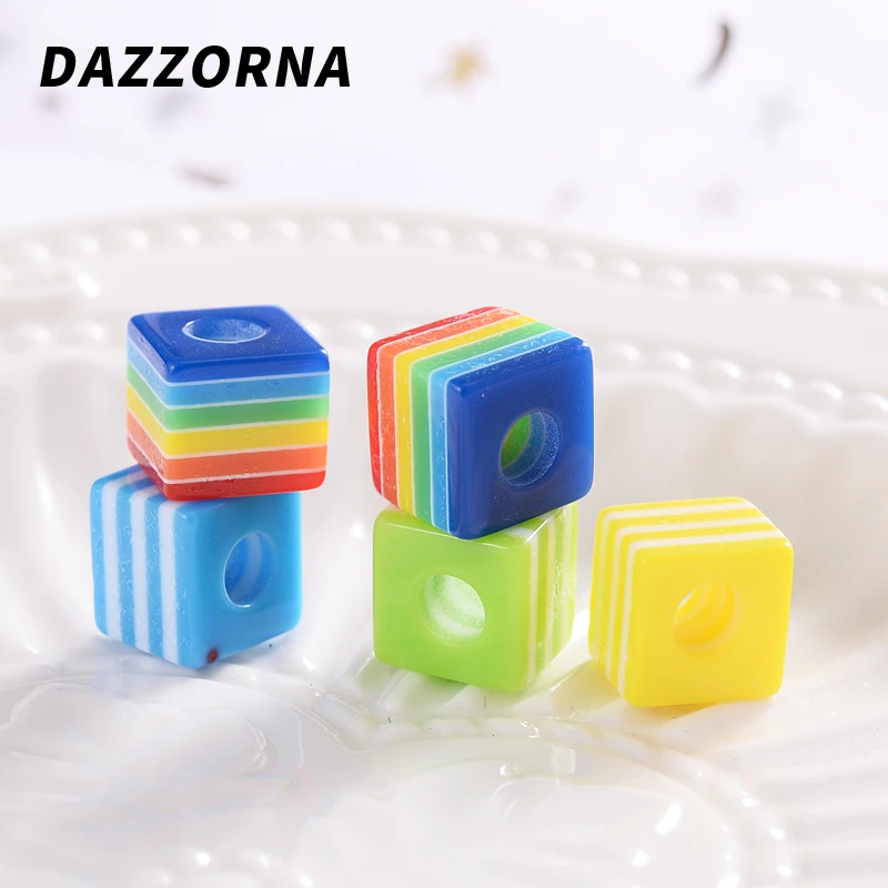 Разноцветные Бусины из смолы цветные яркие Квадратные бусины россыпью для