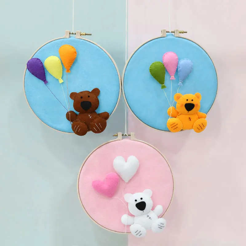 

Needle Felting DIY Craft Handmade Applique Ornament Felt Animal of Lovely Cartoon Bear Christmas Special Gift Felt Toy Craft Kit
