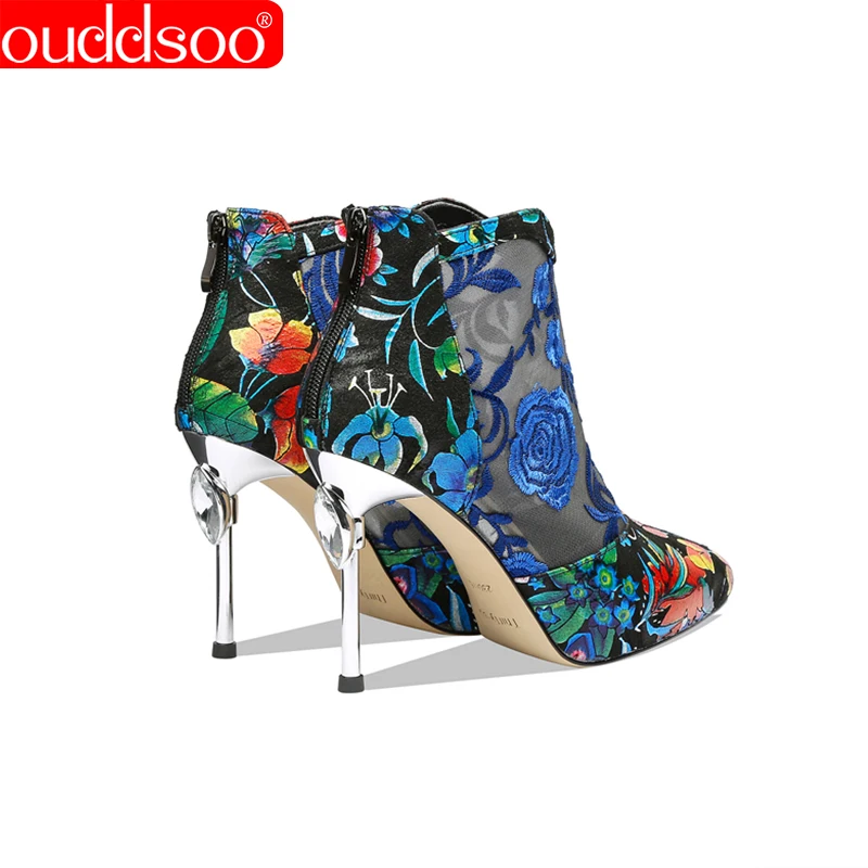 Ouddsoo брендовые дизайнерские пикантные туфли с острым носком на очень высоком