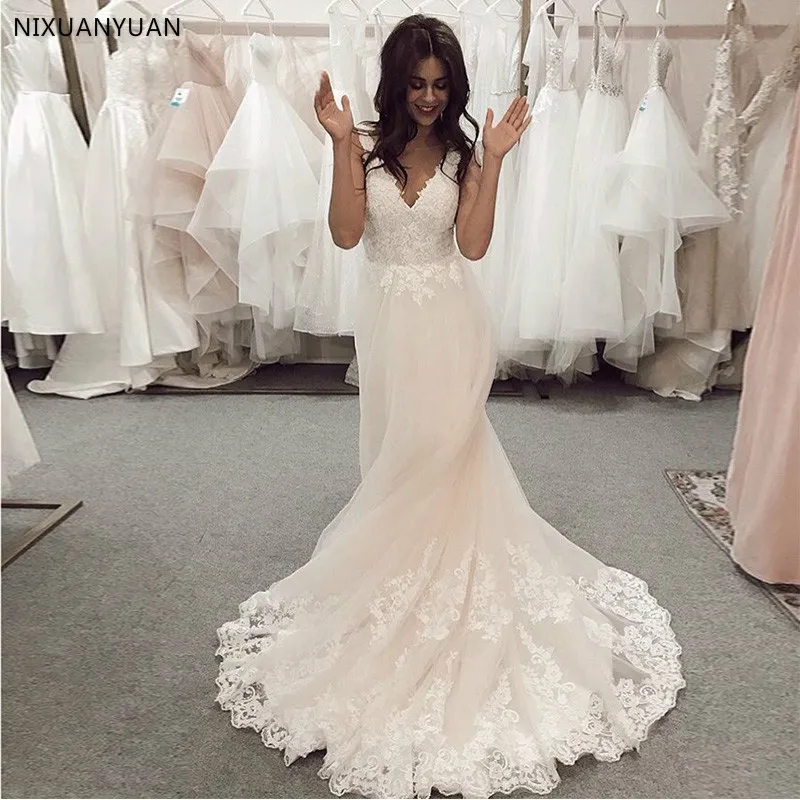 

A-line Wedding Dresses V-neck Sleeveless White Ivory Backless Sweep Train Wedding Gowns Vestido De Novia 2021
