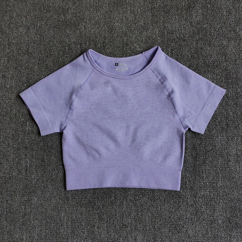 Топ женский бесшовный для занятий йогой с коротким рукавом | Спорт и развлечения