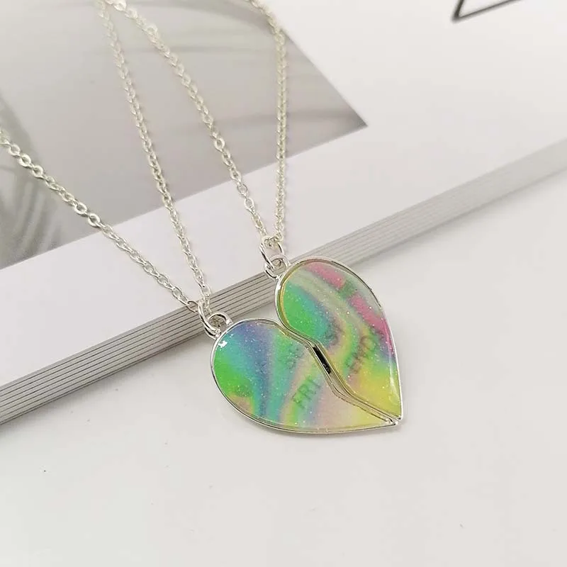 

Fashion new good friend heartbreak alloy love magnet attract rainbow quicksand dripping oil children's necklace