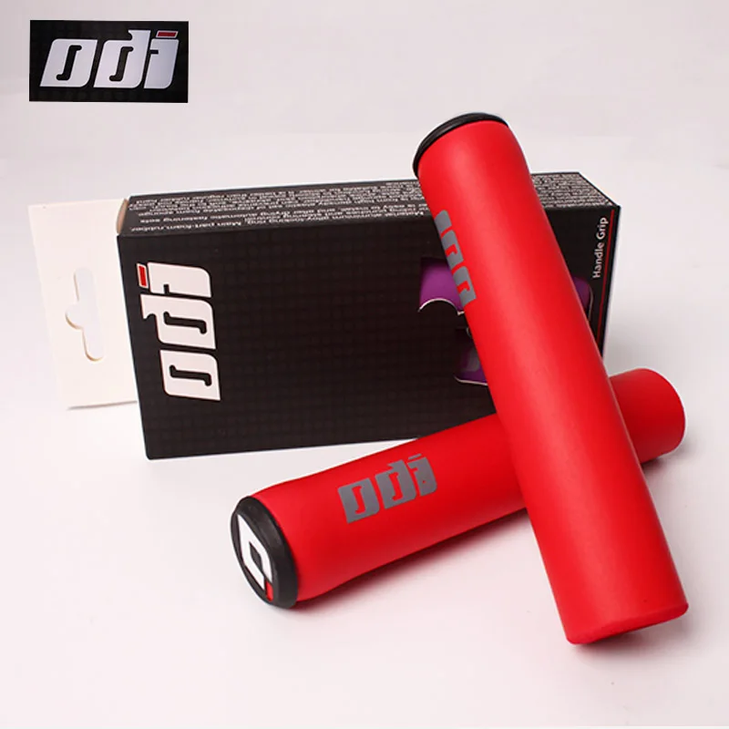 Ручки для руля велосипеда ODI MTB силиконовые ручки антизажимные ударопоглощающие