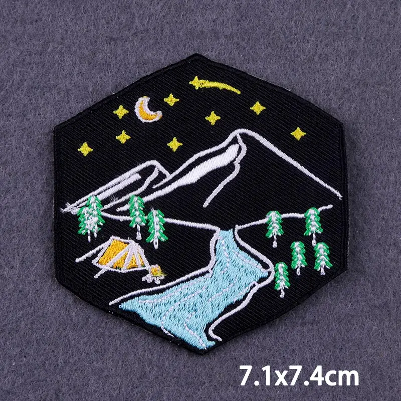 Нашивка с вышивкой термоклейкие нашивки для одежды наклейка значок горного