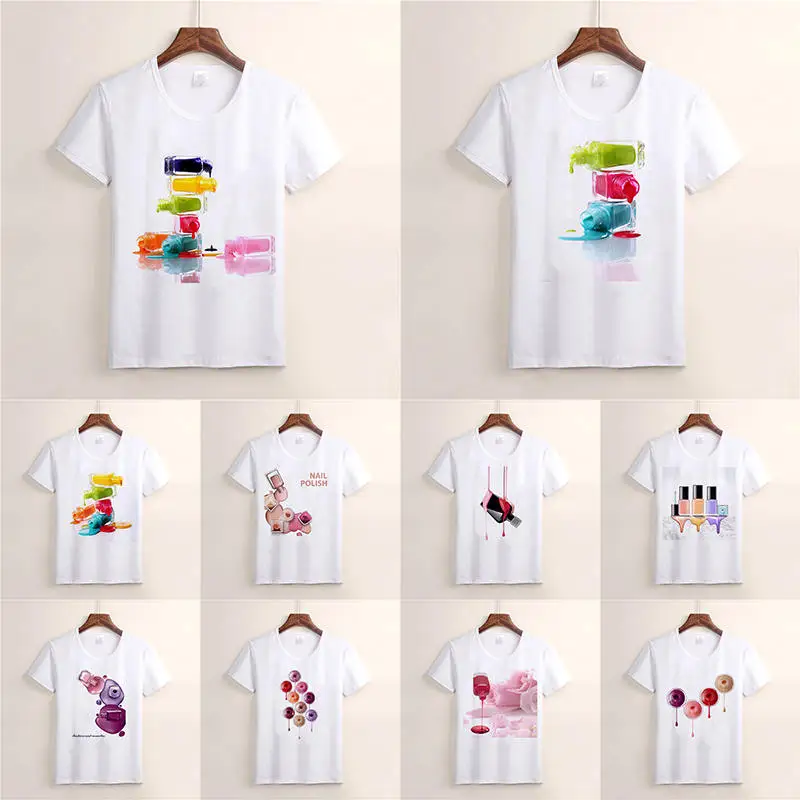 Хлопковая футболка с коротким рукавом и принтом флаконов для ногтей Топы И