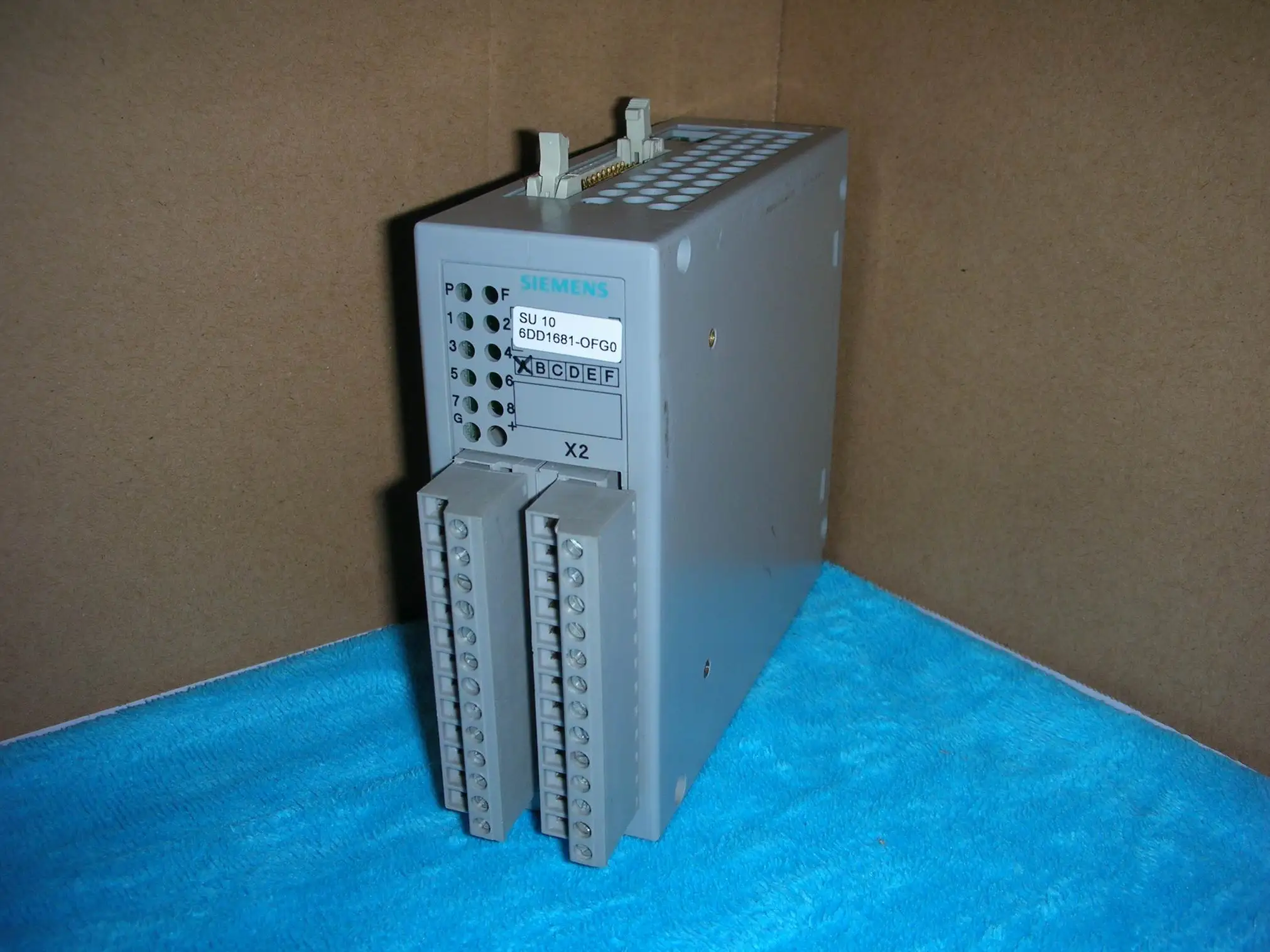 

1 шт., SIEMENS 6DD1681-OFG0