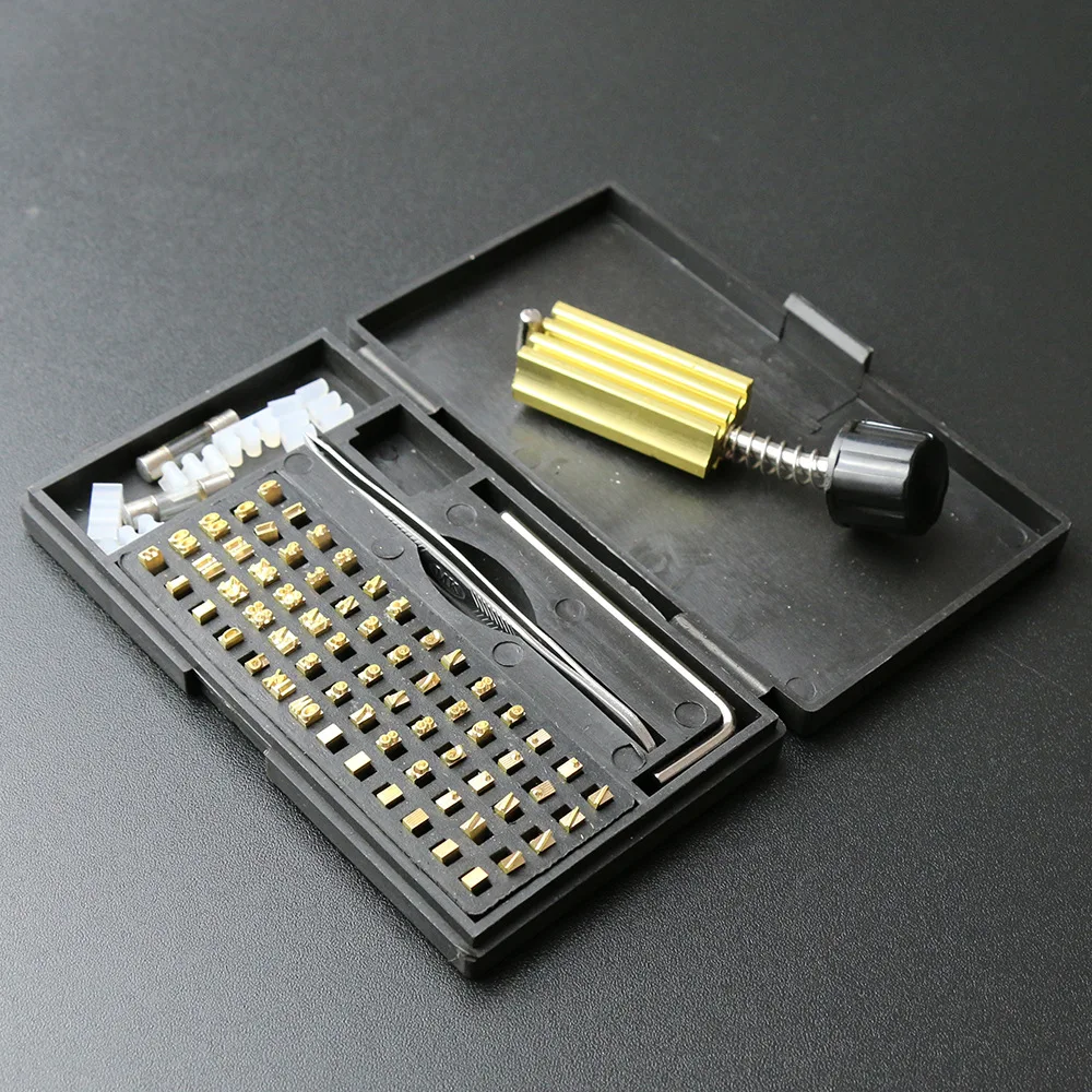 Ручная маркировочная машина с давлением и датой кодировочная английскими