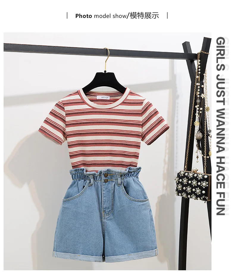 Женский комплект из 2 предметов футболка с коротким рукавом и шорты в полоску