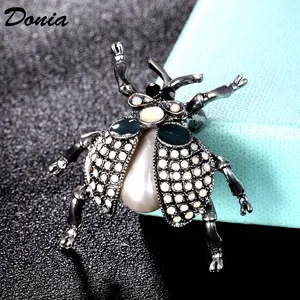 Donia jewelry Imitation pearl ladybug shape brooch pin men's jewelry beautiful hijab accessories ladies bride pearl pin jewelry