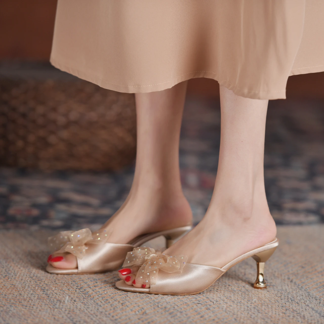 

2021 Summer New Fashion All-Match Women's Slippers Temperament Stilettos