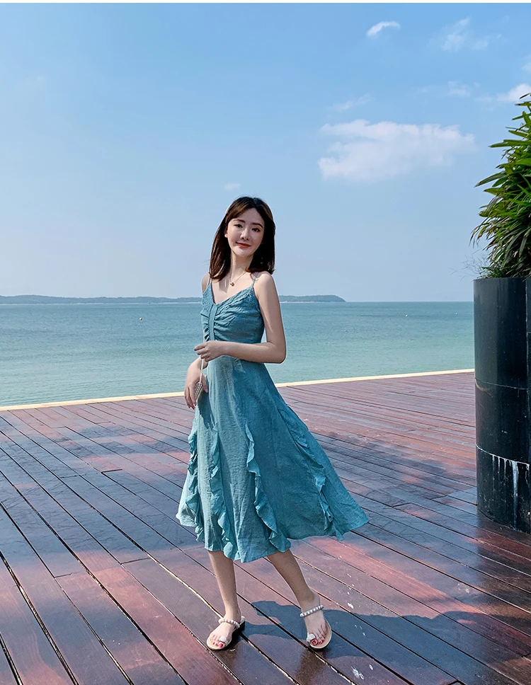 

Summer Dress Women 2021 New Sling Dress Female French Sexy Lace V Neck Fish Scale Dress Sky Blue Suspender Sleeveless Midi Dress