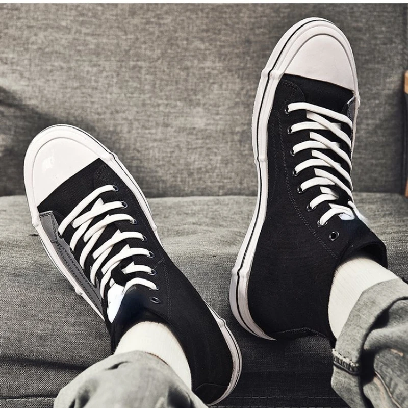 

Autumn New Men High Top Lace Up Canvas Color Matching Casual Comfortable Board Shoes Fashion Personality Hot Men Shoes KP202