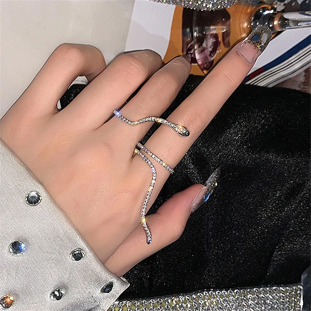 

Cool design feeling cold style snake ring female niche design fashion personality ins style tide index finger ladies ring