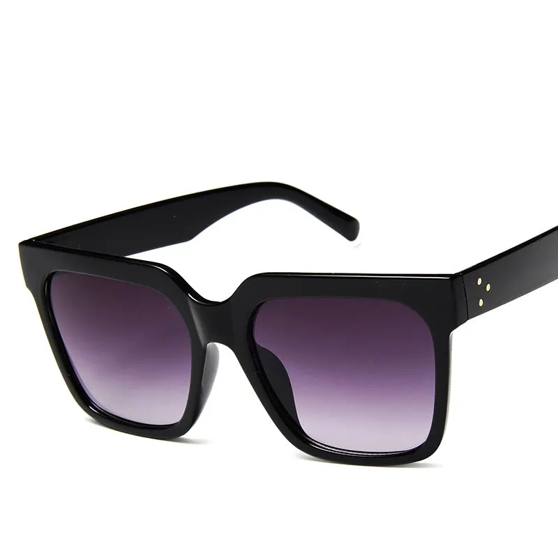 Женские солнцезащитные очки в большой оправе популярные квадратном стиле с УФ