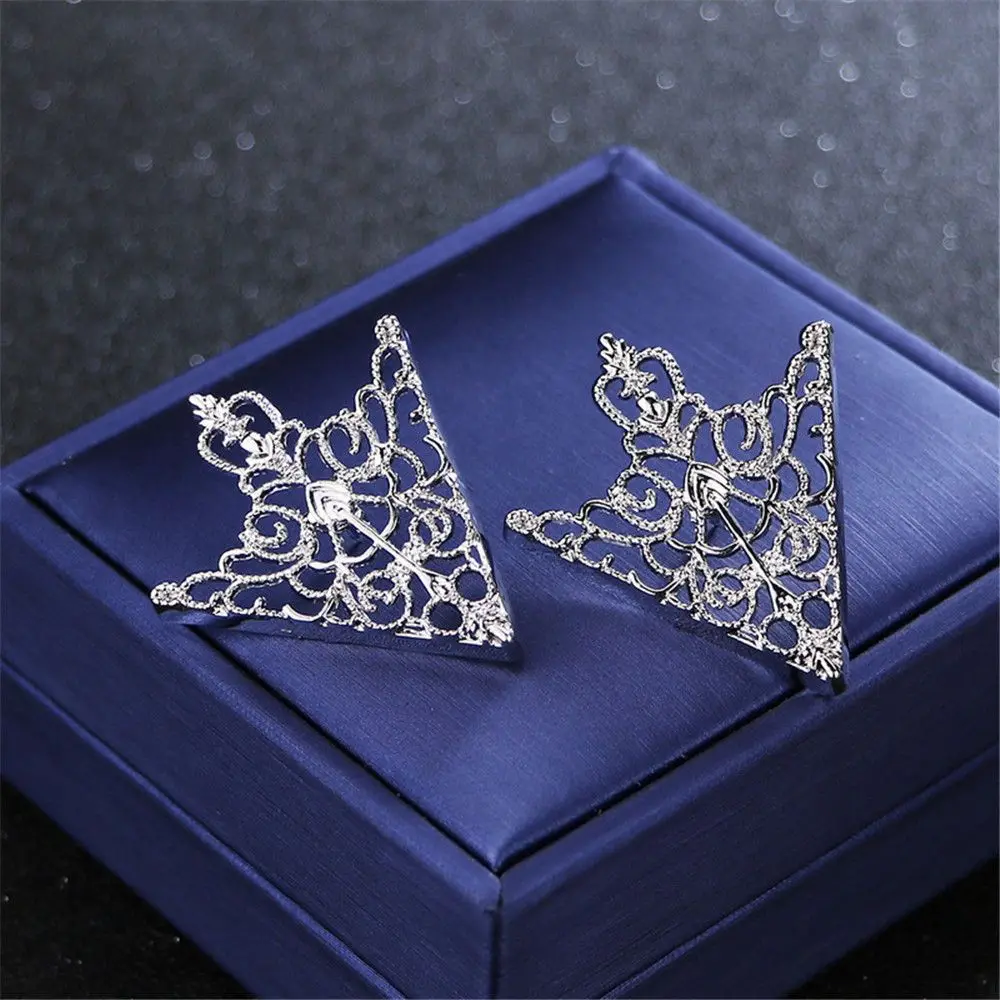 Vintage Fashion Triangle Shirt Collar Pin for Men and Women Hollowed Out Crown Brooch Corner Emblem Jewelry Accessories | Украшения и