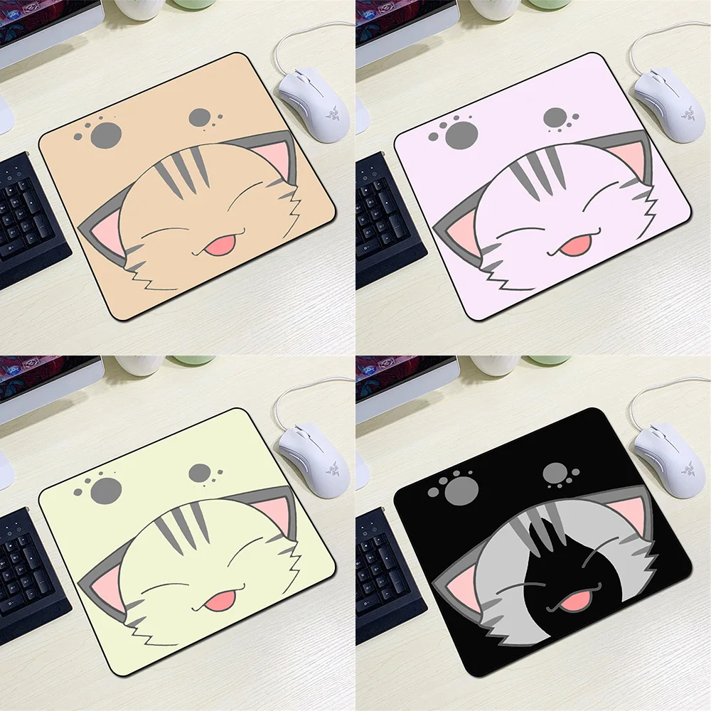 

Hot Selling Wholesale Anime Cat Kawaii Gaming Accessories desk Mat mini pc keyboard small mousepad gamer cute mouse pad 22x18cm