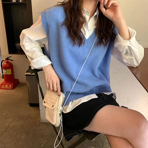 Женский трикотажный жилет, Однотонный свитер без рукавов с V-образным вырезом, в Корейском стиле, весна-осень 2022