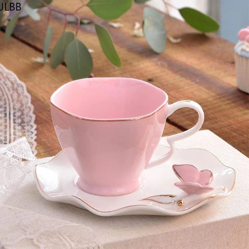 

Изысканная костяная фарфоровая кофейная чашка с бабочкой и птичкой, 220 мл, без ложки, керамическая чайная чашка, европейская фарфоровая чайн...