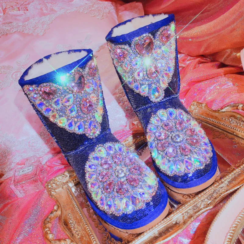 

2021 autumn and winter new Japanese sweet handmade diamond sequined crystal jewel peach heart female flat snow boots