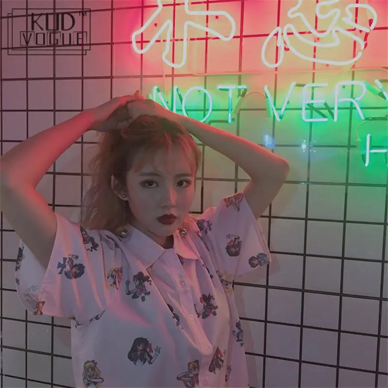 Розовая футболка с коротким рукавом и рисунком моряка Муна женская в стиле