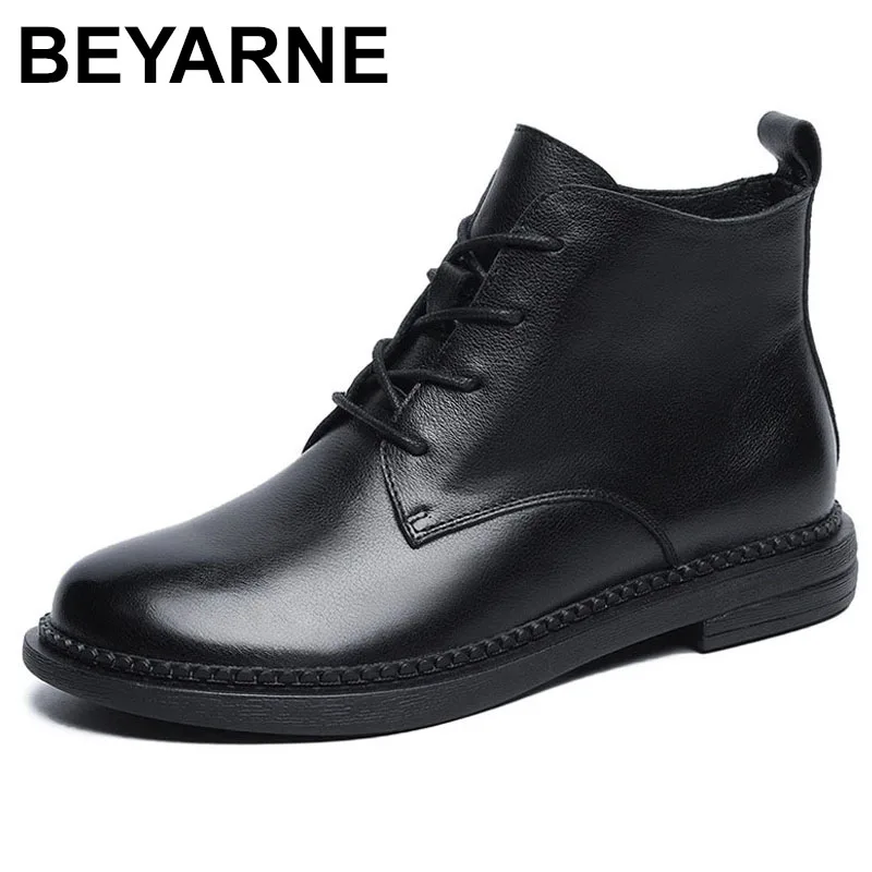 

BEYARNE 2021 Classic Black Women Genuine Leather Boots Winter Warm Flat Heel Ankle Boots Ladies Round Toe Casual Leather Shoes