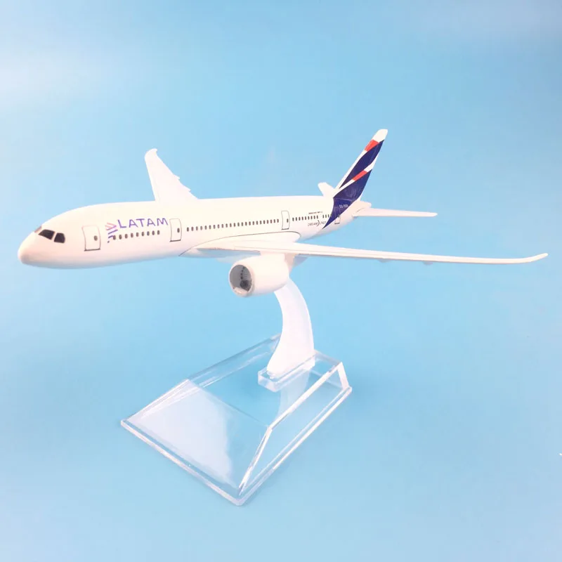 Авиалайнер 16 см BOEING787 LATAM AIRWAYS модель самолета Модель игрушки для детей самолет для рождественских игрушек орнамент