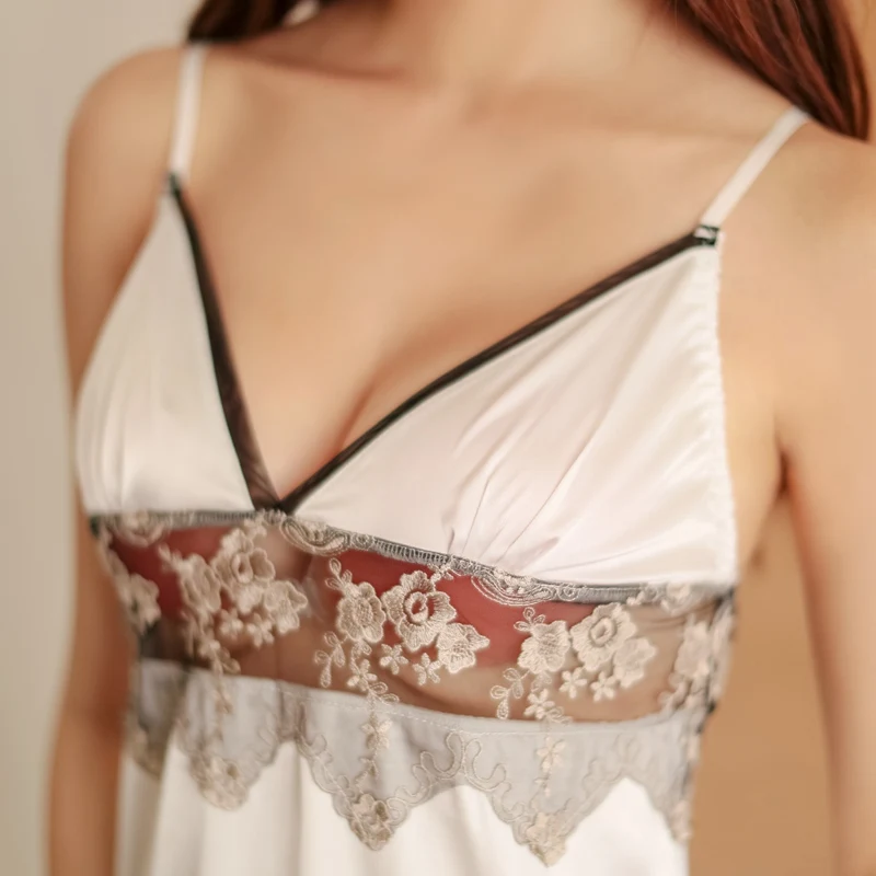 

Sexy Nightdress Women's Home Clothes Night Dress Ice Silk Sleeping Dress Summer Hollow Atmosphere Lace Embroidered Nightdress