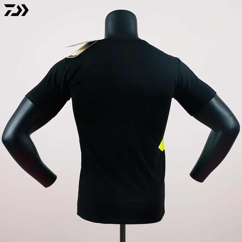 

2020 Summer Outdoor Sports Wear T Shirt Fishing Clothes Men Short Sleeve Quick-Dry Breathable Shirt Plus Size M-5XL Tshirt