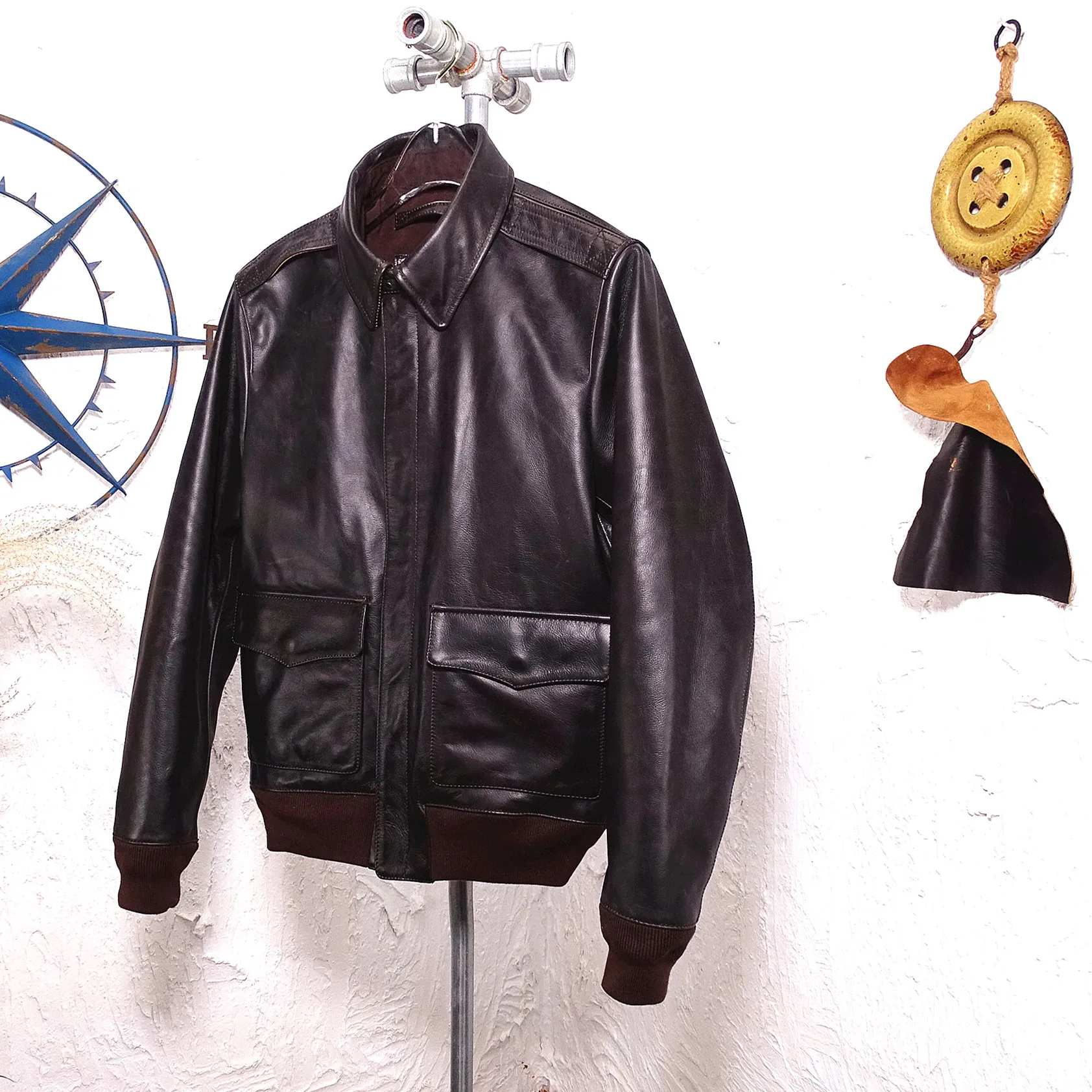 

Anytime Rose to normal market price at any time!Tea core A2 Dark Brown Genuine Leather Jacket