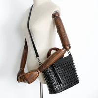womens briefcase sheepskin shoulder bag fashion casual leather messenger bag summer handbag high quality rivet punk square bag