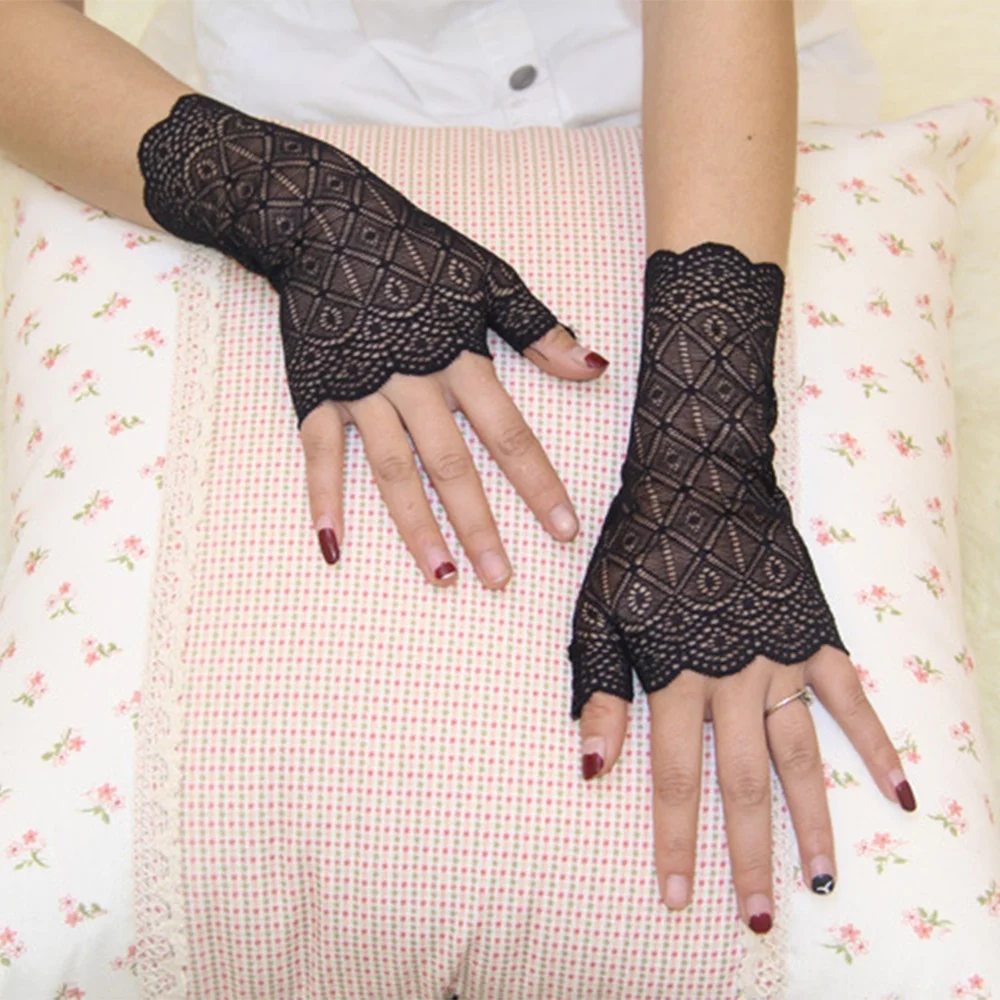 

Female Charming Sunscreen fingerless Gloves Driving Anti-uv Lace Party Gloves Transparent Elastic Mittens Accessories