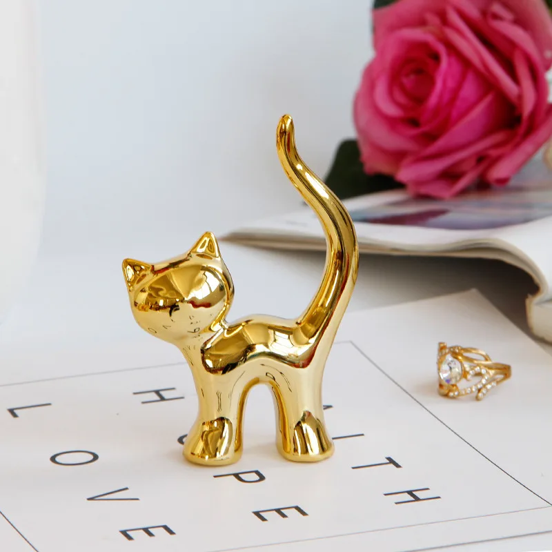 

European luxury plated gold ceramic ornaments trumpet mini fruit animal window porch counter decorations