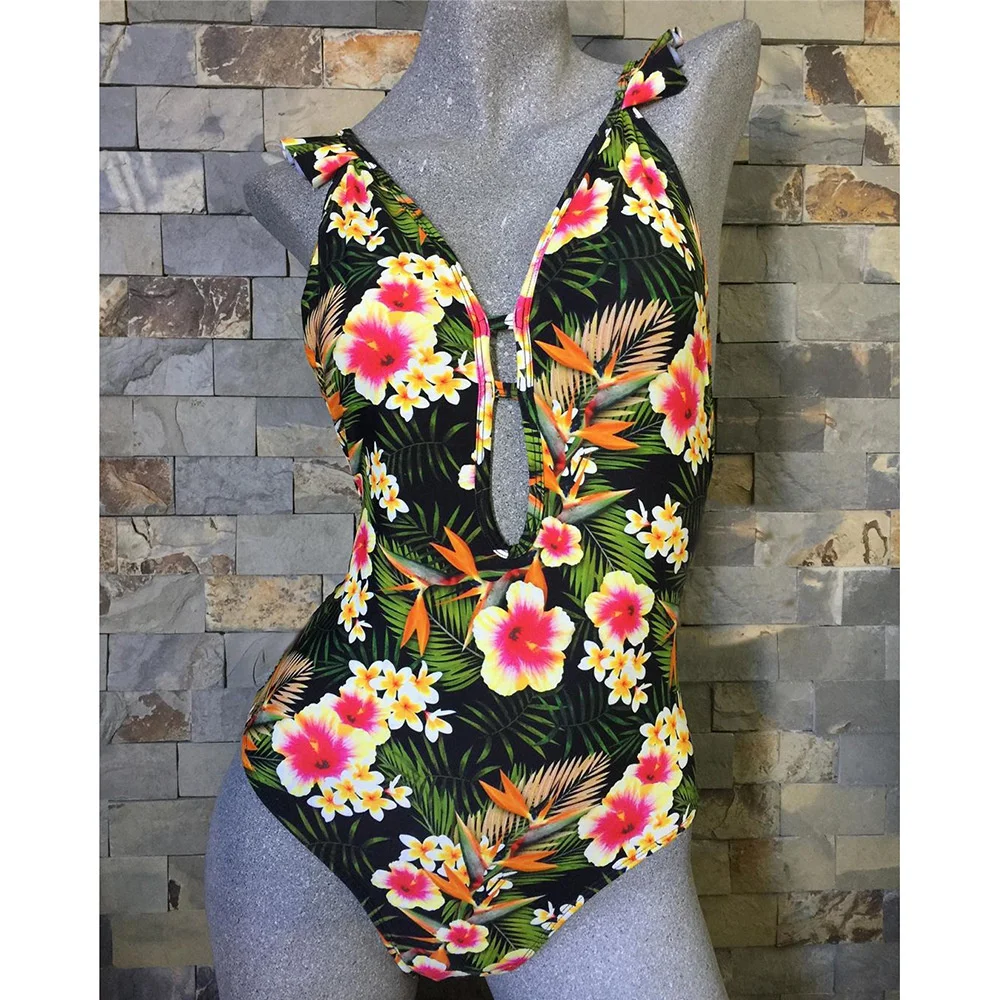 

2021 new one piece swimsuit for women