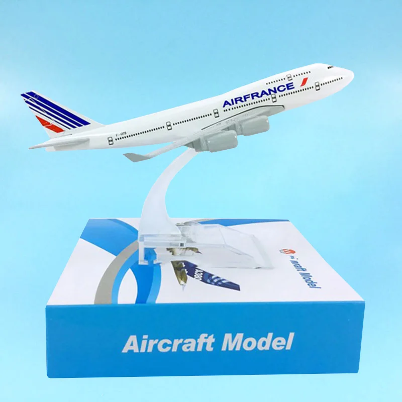 Модель самолета из металлического сплава 16 см 1:400 масштаб 747 B747| |