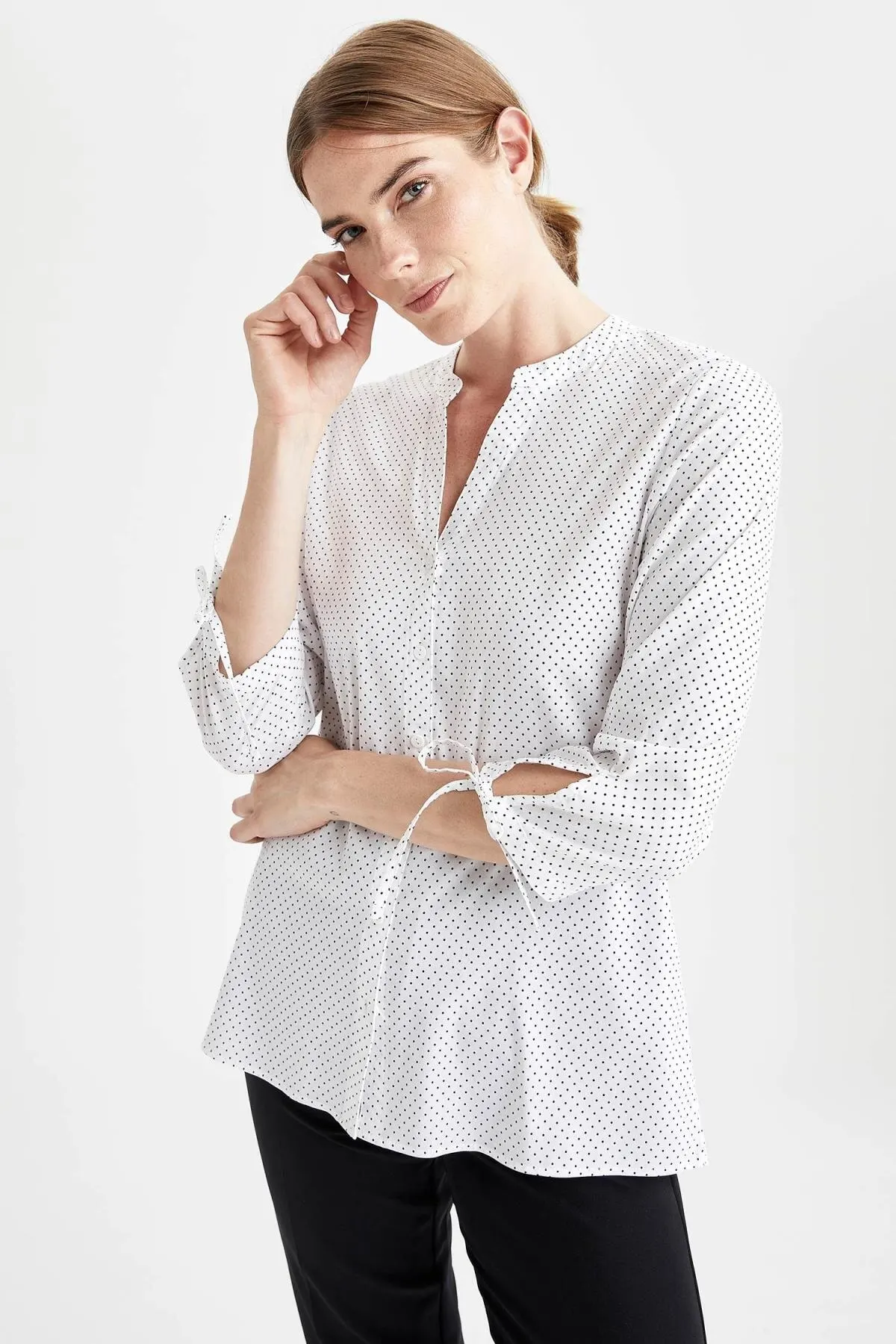 

Women Lacelagar Detailed Half Sleeve Poplin Shirt