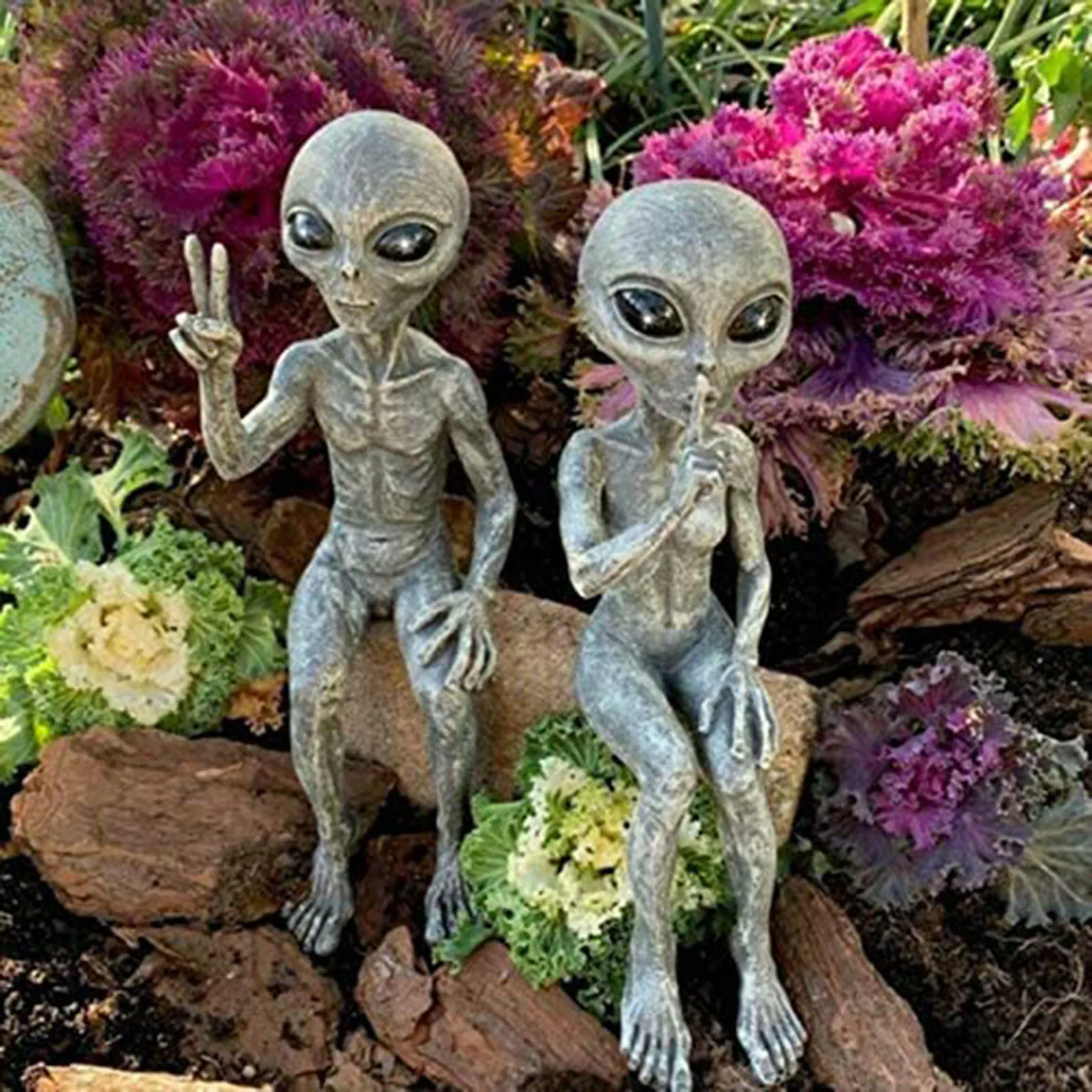 

Outer Space Alien Statue Martians Garden Statues Figurine Set For Home Indoor Outdoor Figurines Garden Ornaments Miniatures 2021