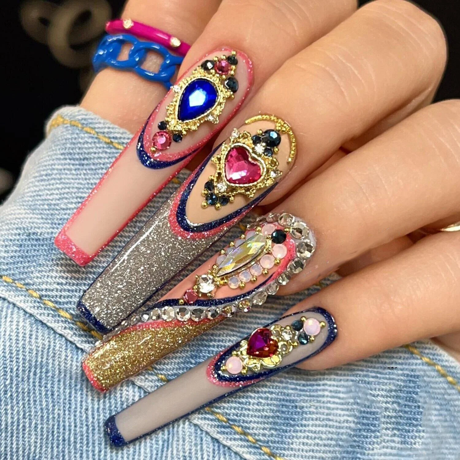 

10 шт., подвески в виде сердца для ногтей