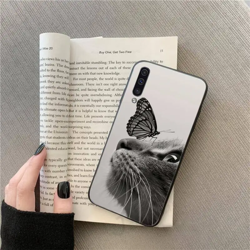 

Cute Little cat Phone Case For Samsung galaxy S 9 10 20 A 10 21 30 31 40 50 51 71 s note 20 j 4 2018 plus