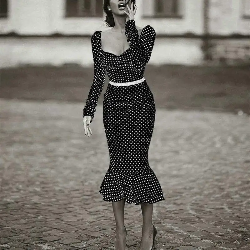 Женское вечернее облегающее платье в горошек Черное длинное пикантное с