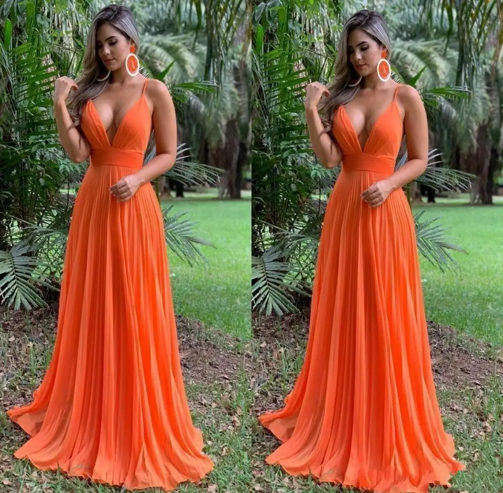 

2020 Stylish Deep V neck Orange Long Cheap Bridesmaid Dresses with Spaghetti Straps Chiffon Empire New Wedding prom FormalDress