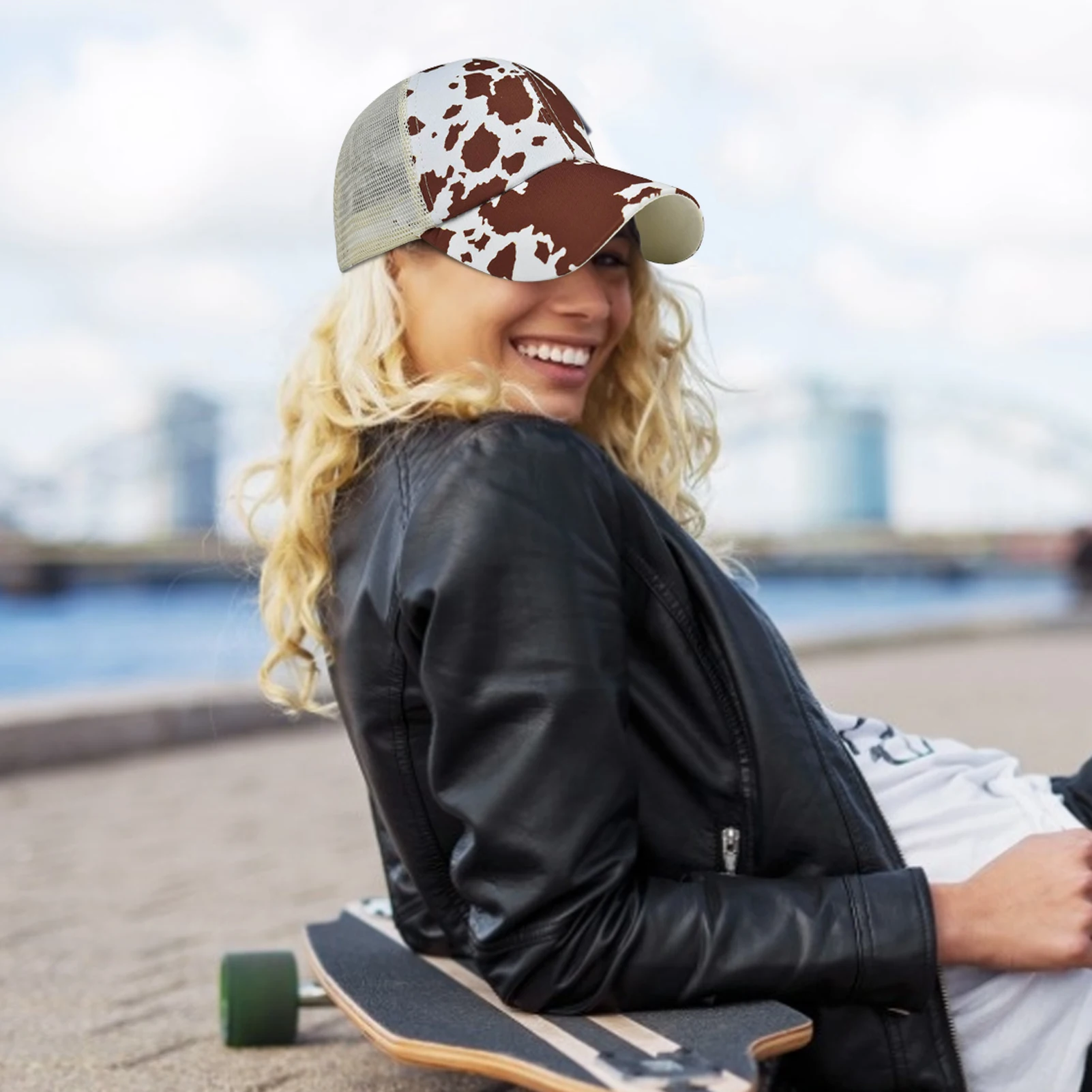 

Sun Hat Ponytail Hat Sun Protection Baseball Cap Adjustable Printed Criss Cross Mesh Visor Hat