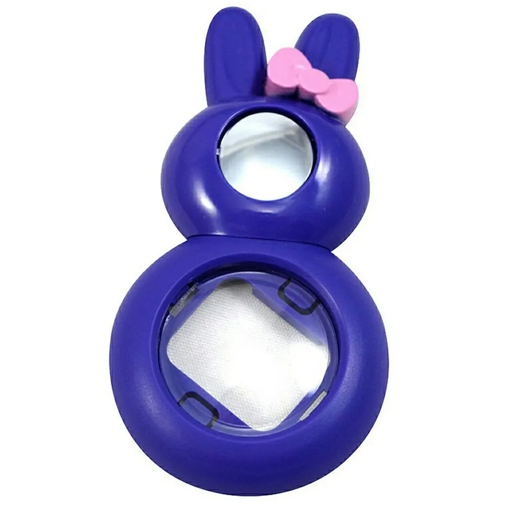 Крупным планом объектив с зеркалом для селфи кроликом классический дизайн Fujifilm