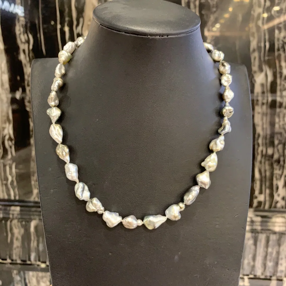 ?? 女性のための不規則な形をしたクラシックなヒチティブラックパールネックレスジュエリー,カジュアル,クラシック,ナチュラル,キラキラ,ロックシルバー,925