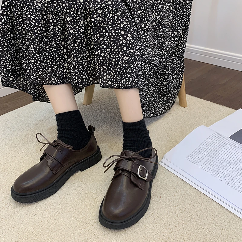 

Black Brown Vintage Leather Shoes Metal Buckle Women 2021 Spring Round Toe Ladies Casual Thick Sole Platform Oxford Loafers