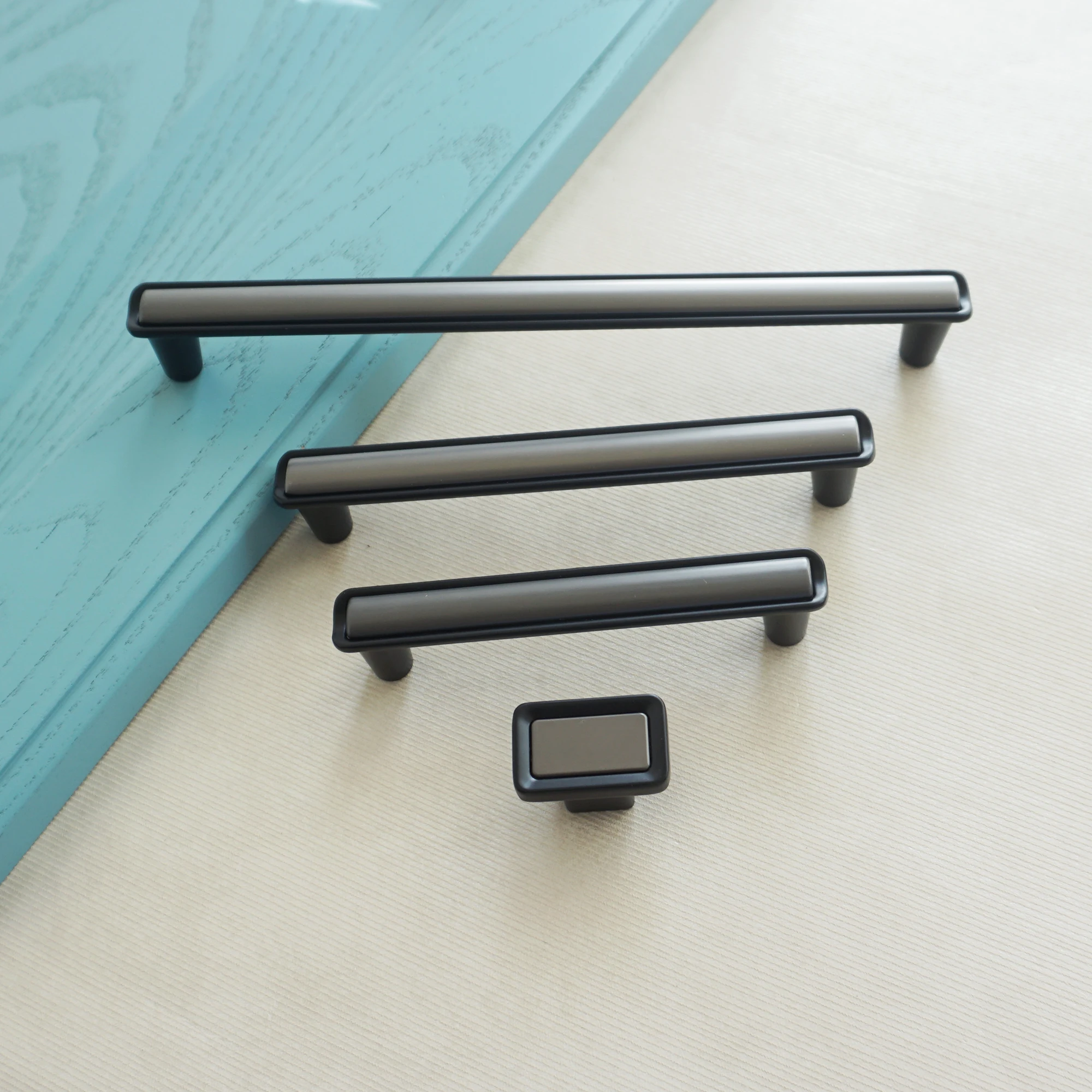 

3.78'' 5'' 7.56'' Zinc Alloy Handle for Furniture Kitchen Cabinet Handles and Knobs Black Drawer Knob Dresser Wardrobe Pulls