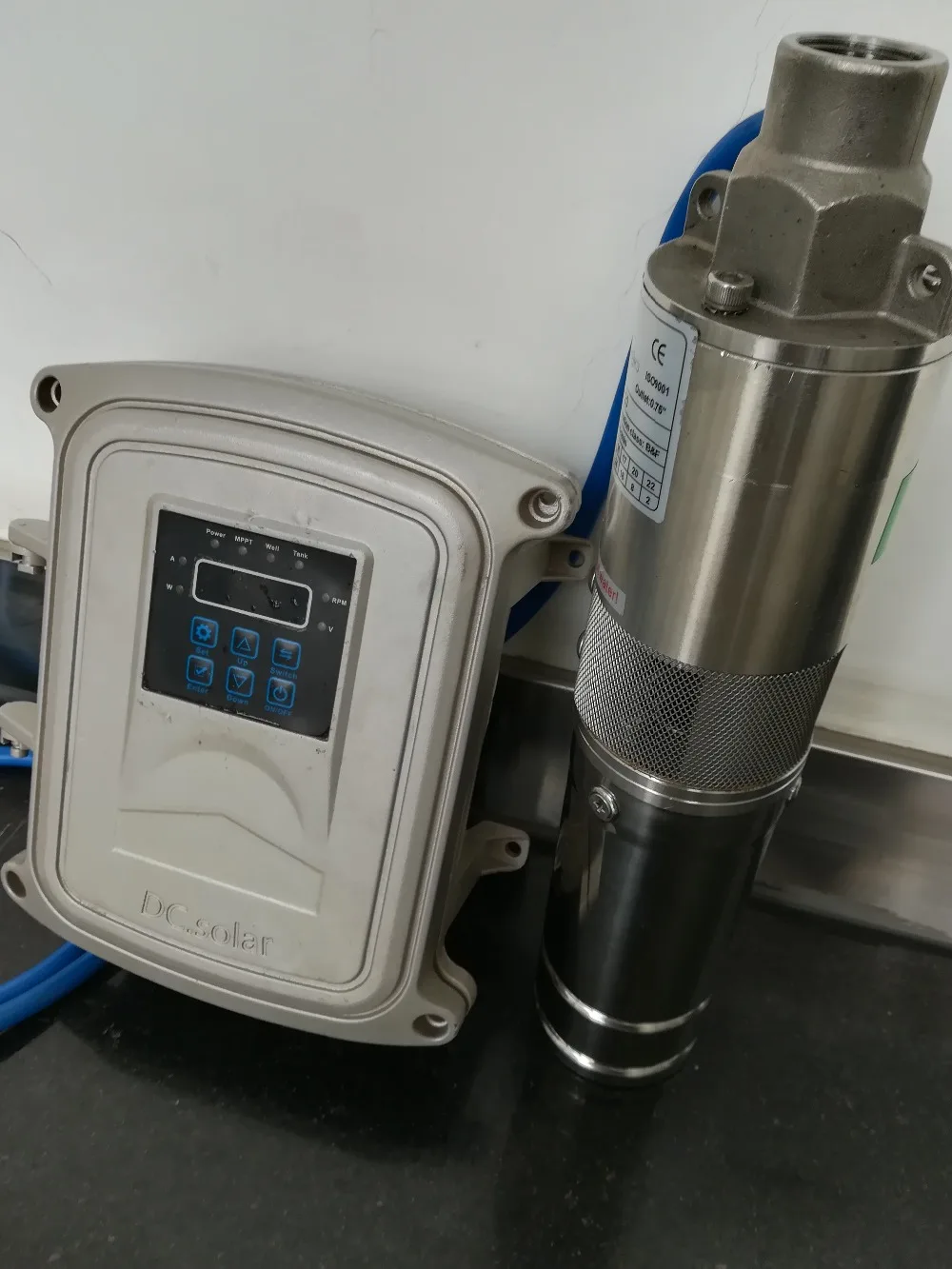 Погружной Солнечный насос 3GG1. 0/30-D24/80 36V 30M 80W солнечной энергии 110W 1m³/H 0,75 ''выход с Mppt функцией контроллера