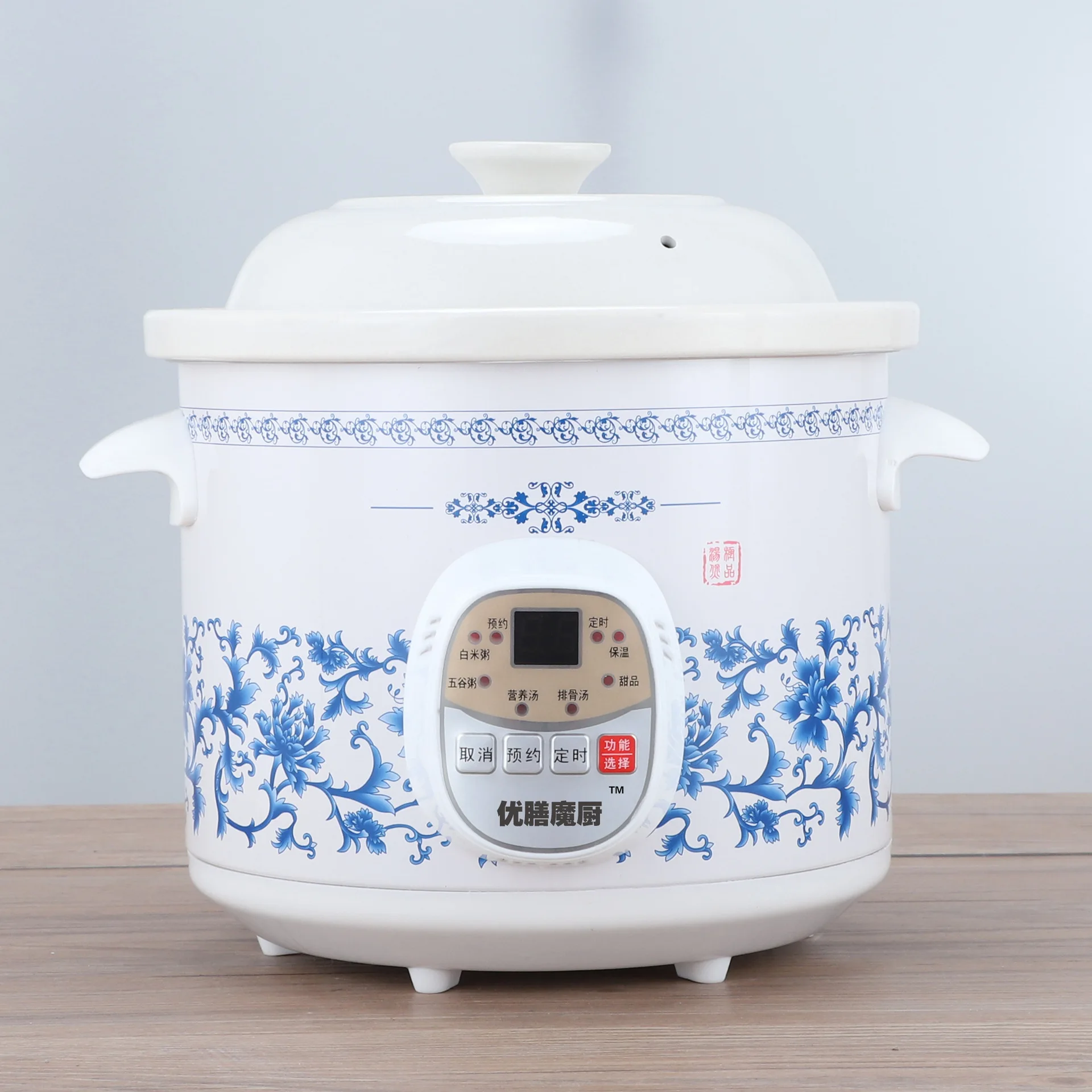 

Household Electric Mini Slow Cooker 140W MINI Mechanical timer Stewing Soup Porridge Pot Ceramic food cooking machine 1.5L
