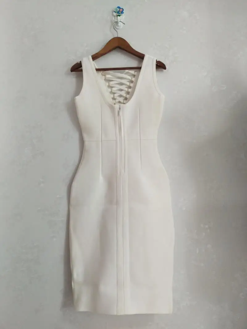 Бандажное платье модное женское сексуальное с вырезами крест накрест без